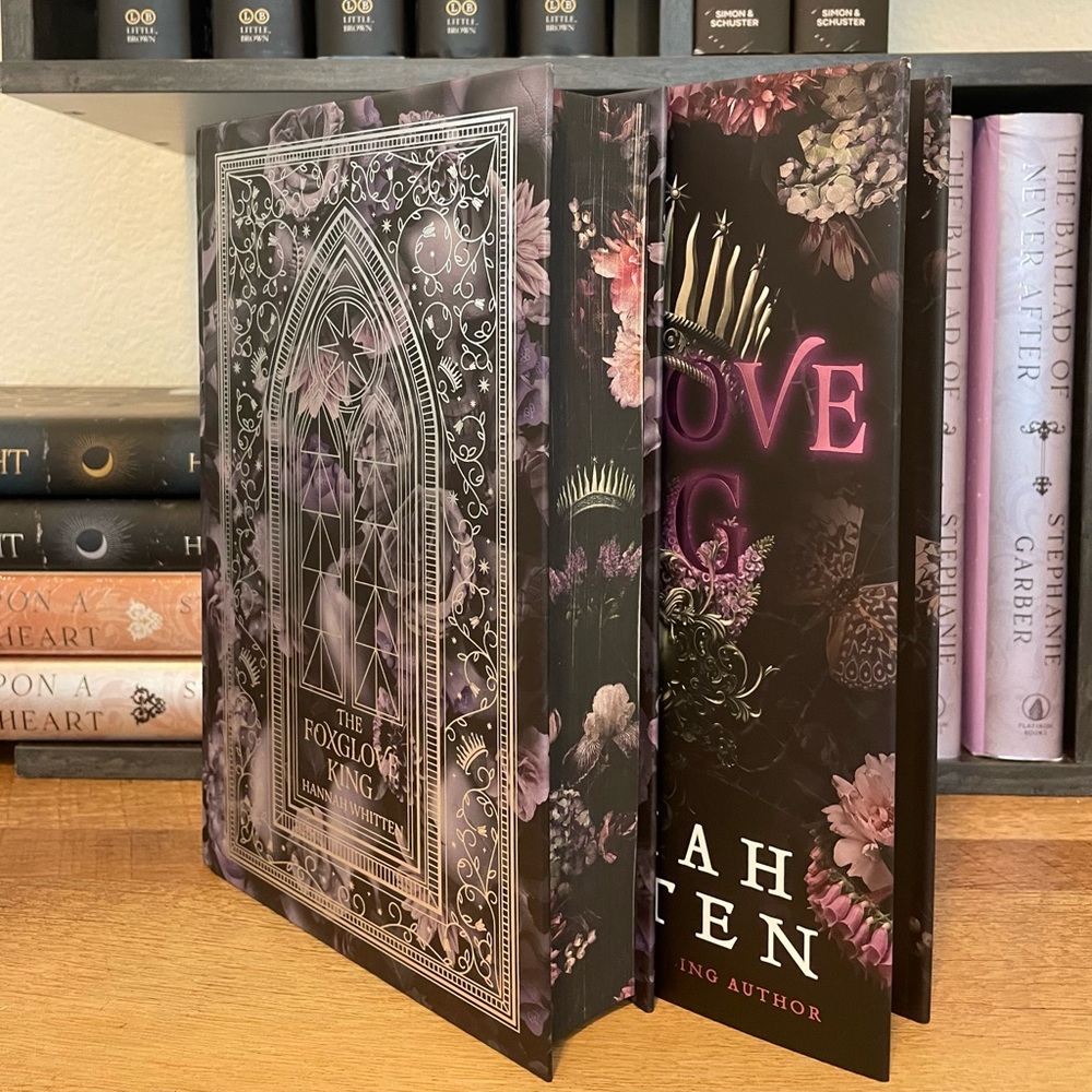 Fairyloot Exclusive Signed Edition The Foxglove King by Hannah Whitten